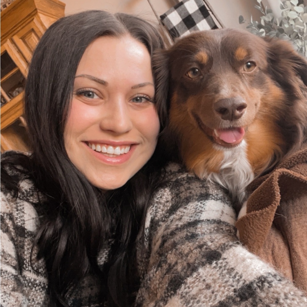 Meet your Posher, Hailee